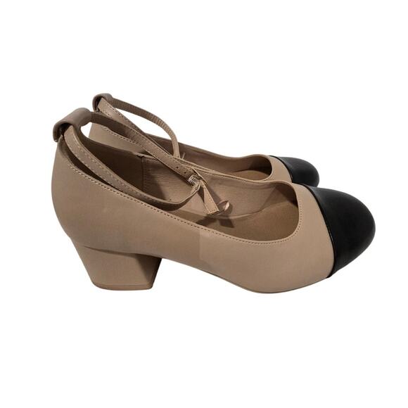 Torrid Block Heel Ankle Strap Pumps Black Cap Toe Beige Shoes size 8WW - Picture 3 of 6
